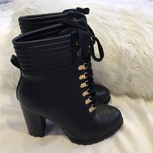 New Black Brown Chuck Heels Ankle Boots size 10